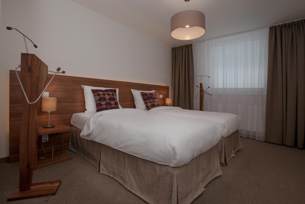 Hotel Metropol Spišská Nová Ves エクステリア 写真